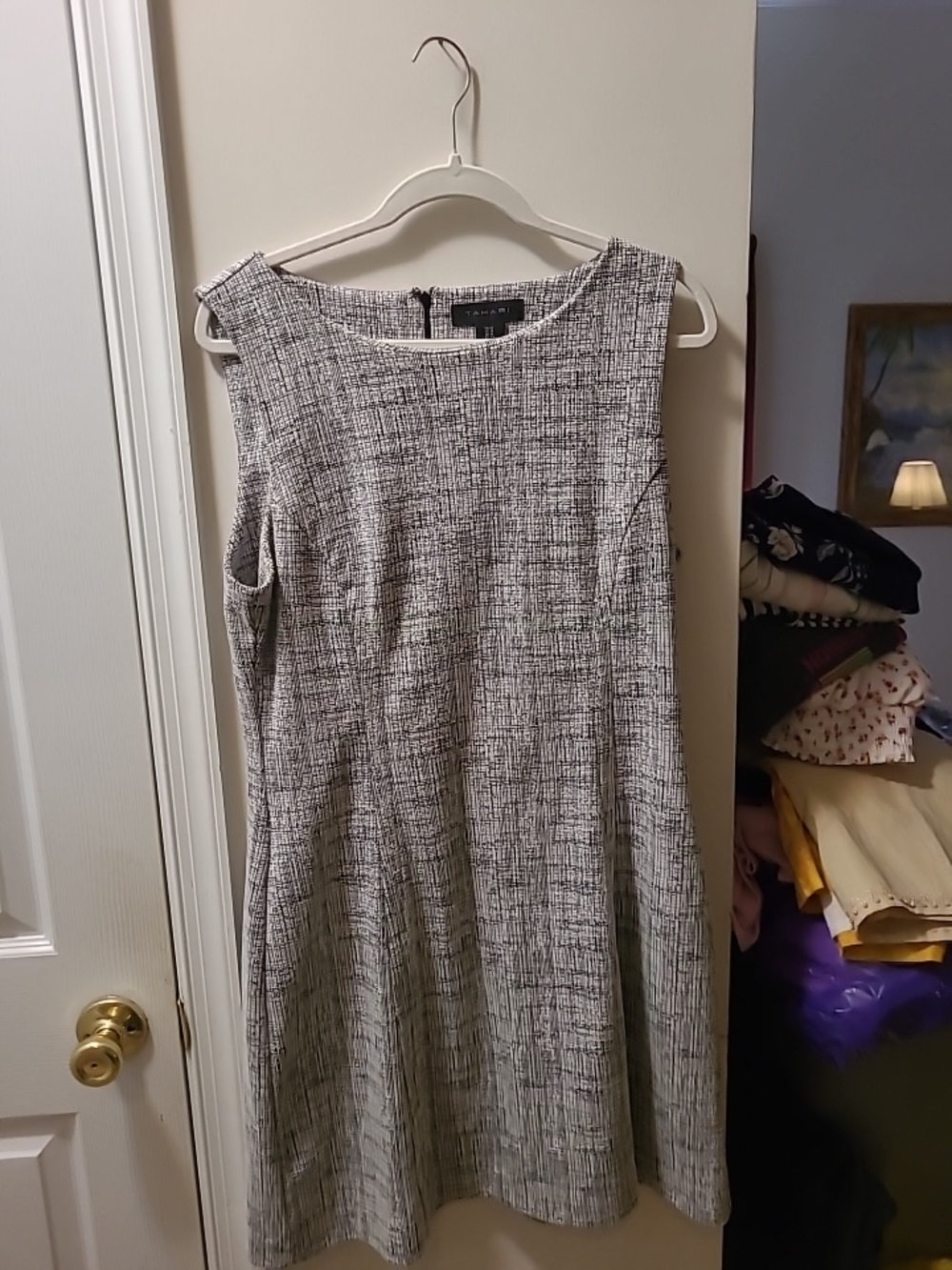 Gently Used Tahari Black & White Textured Sleeveless A-Line Dress